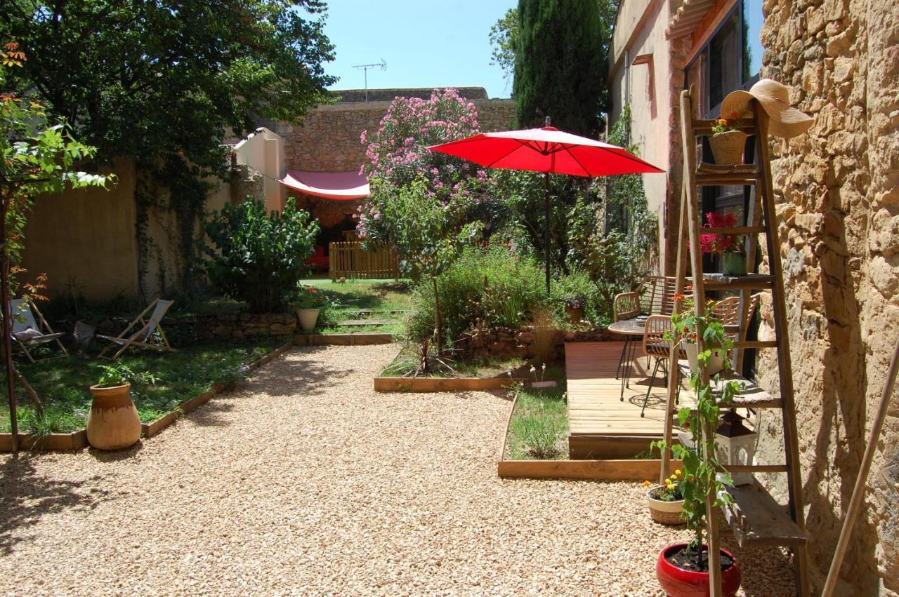 La Bucolique, Chambres Et Jardin D'Hotes Sabran Buitenkant foto